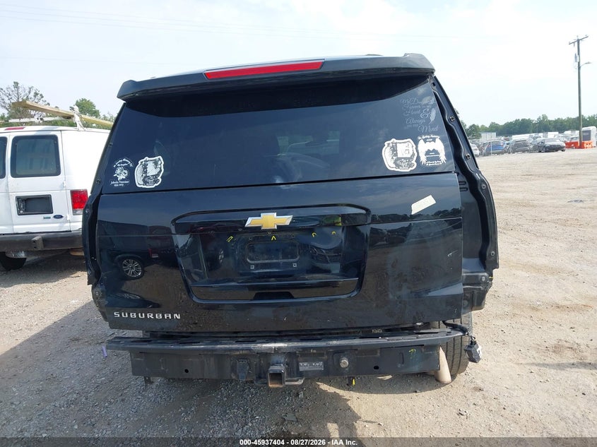 CHEVROLET SUBURBAN - zdjęcie 16
