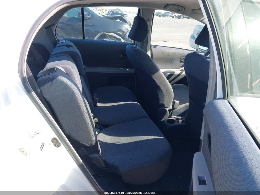 2009 TOYOTA YARIS auction photo 8
