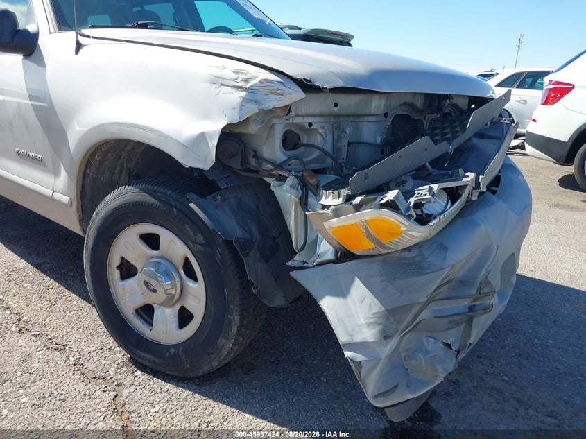 2002 FORD EXPLORER auction photo 6