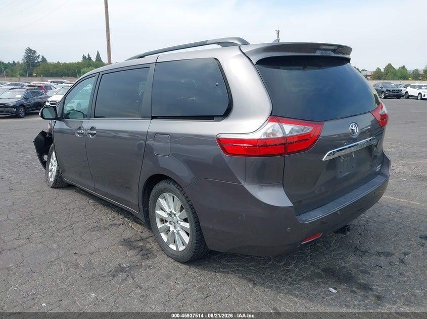 TOYOTA SIENNA - zdjęcie 3