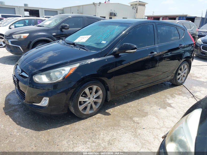 Vin: kmhcu5ae5du083010, lot: 46436665, hyundai accent se 20132