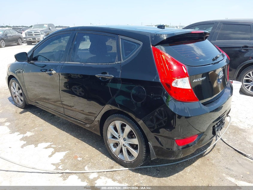 Vin: kmhcu5ae5du083010, lot: 46436665, hyundai accent se 20133