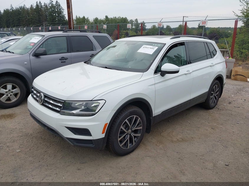 2019 VOLKSWAGEN TIGUAN auction photo 2