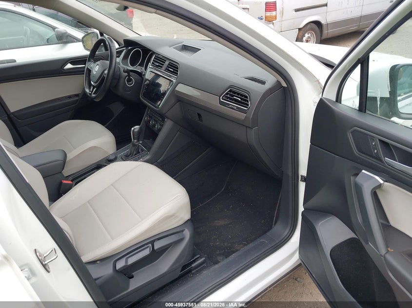 2019 VOLKSWAGEN TIGUAN auction photo 5