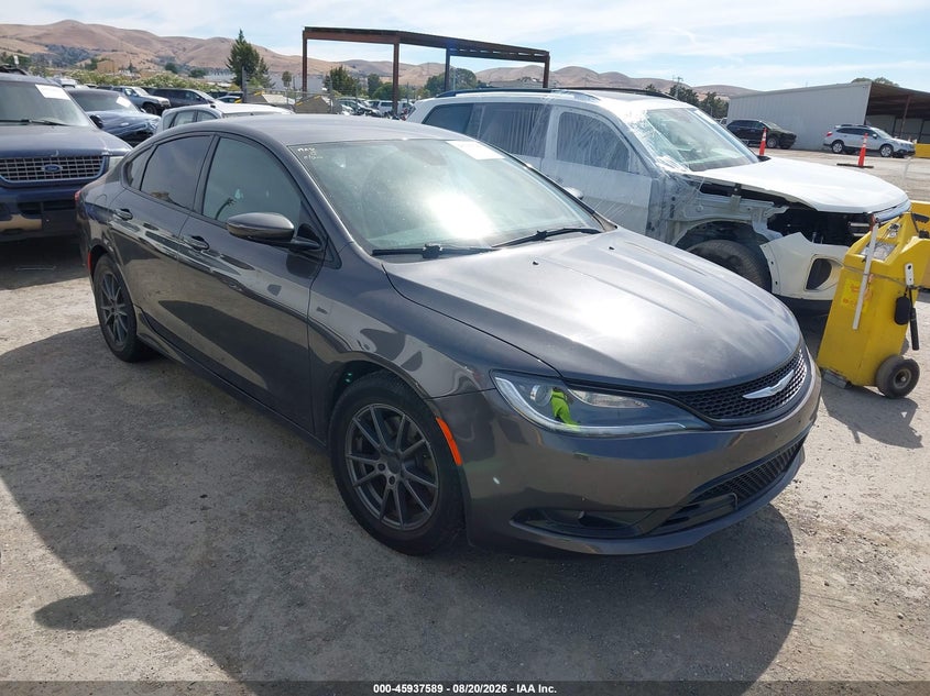 2016 CHRYSLER 200 auction photo 1