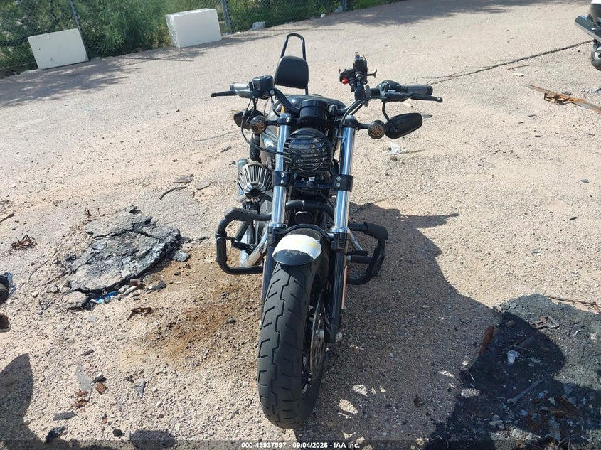 2016 HARLEY-DAVIDSON XL1200 auction photo 5