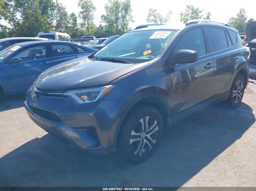 2016 Toyota RAV 4, Град, IAAI, VIN JTMZFREV4GJ089476 — фото 2