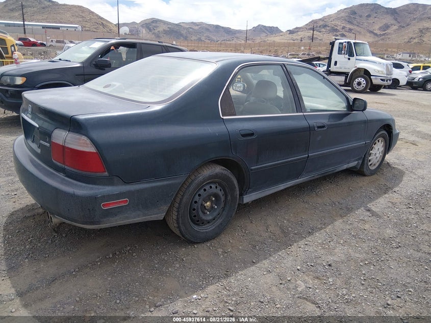 1997 HONDA ACCORD auction photo 4