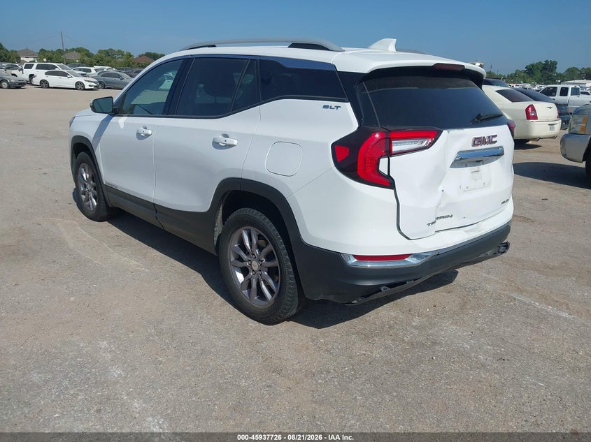 2024 GMC TERRAIN auction photo 3