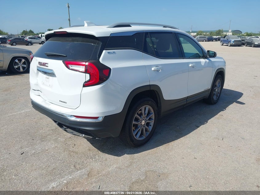 2024 GMC TERRAIN auction photo 4