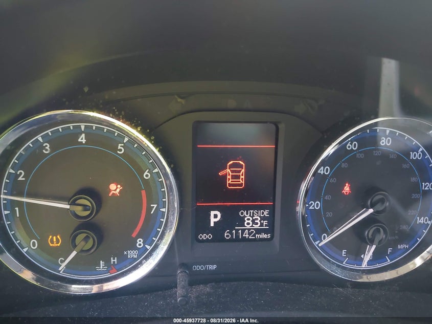 2018 TOYOTA COROLLA auction photo 7