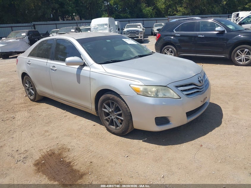 2011 TOYOTA CAMRY auction photo 1