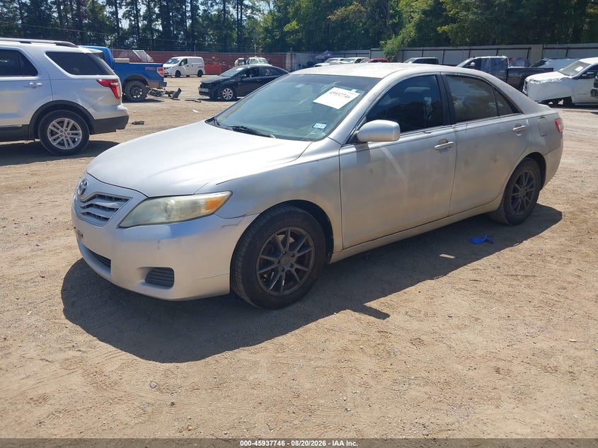 2011 TOYOTA CAMRY auction photo 2