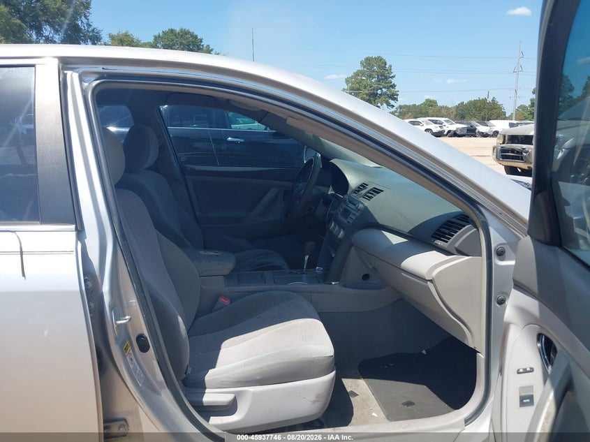 2011 TOYOTA CAMRY auction photo 5