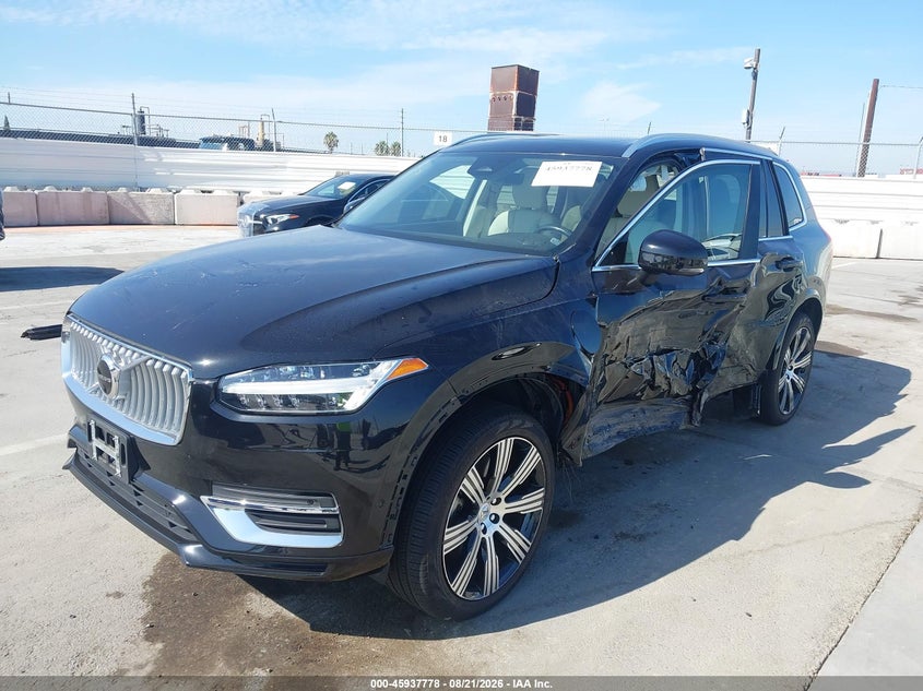 VOLVO XC90 RECHARGE PLUG-IN HYBRID - zdjęcie 2