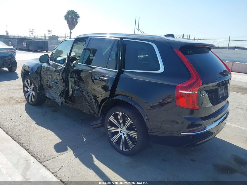 VOLVO XC90 RECHARGE PLUG-IN HYBRID - zdjęcie 3