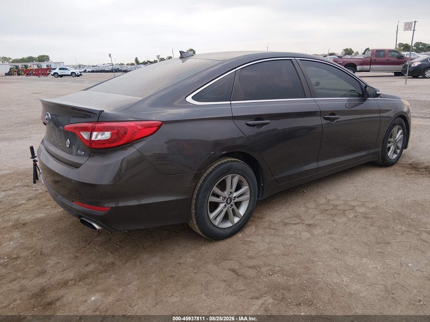 2015 HYUNDAI SONATA auction photo 4