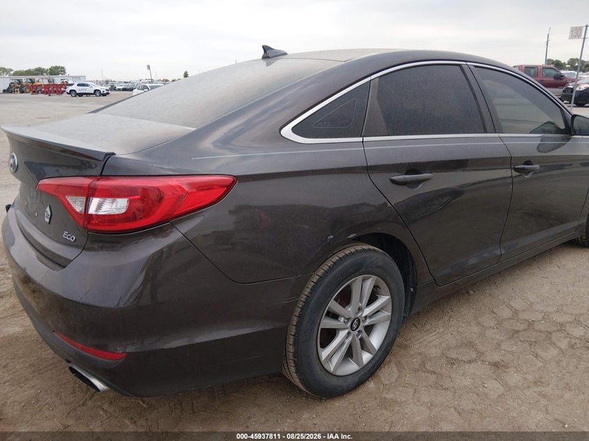 2015 HYUNDAI SONATA auction photo 6