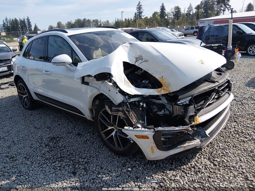 2025 PORSCHE MACAN auction photo 1