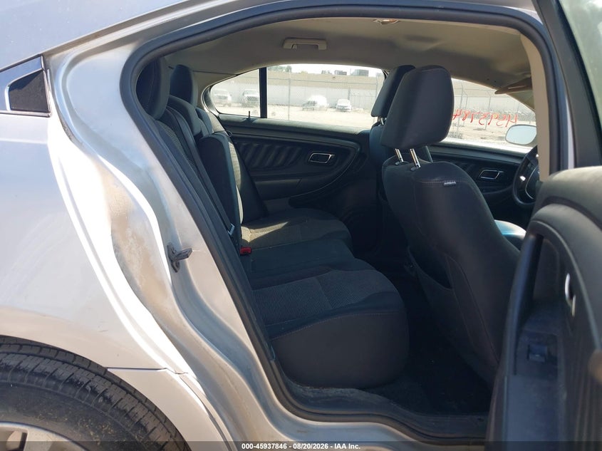 FORD TAURUS 2011 VIN 1FAHP2HW4BG187424