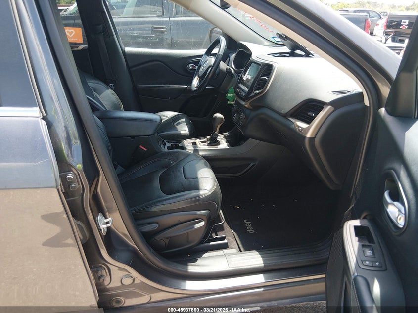 2016 JEEP CHEROKEE auction photo 5