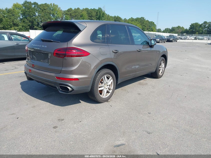 PORSCHE CAYENNE 2016 VIN WP1AA2A27GKA15962