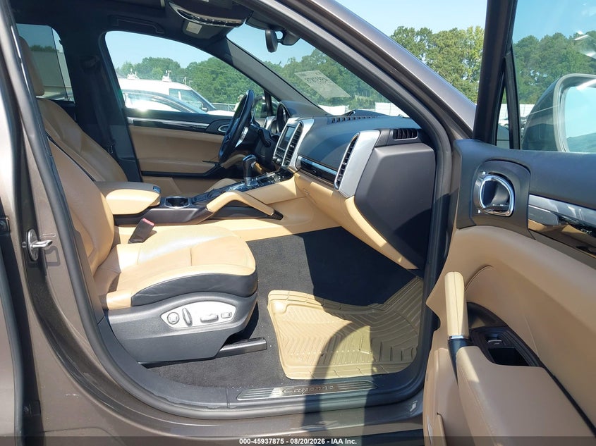 PORSCHE CAYENNE 2016 VIN WP1AA2A27GKA15962