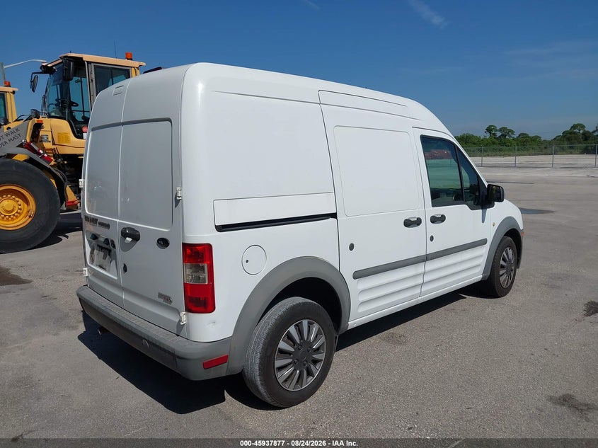 2013 FORD TRANSIT CONNECT auction photo 4