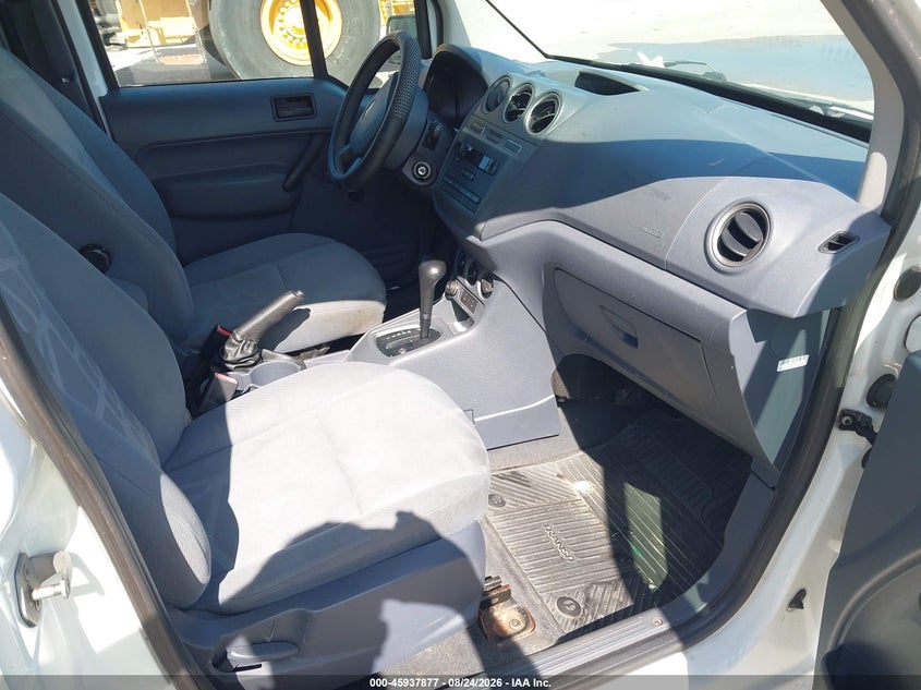 2013 FORD TRANSIT CONNECT auction photo 5
