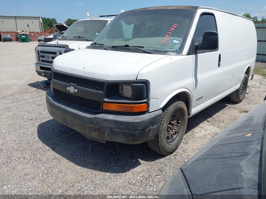 2005 CHEVROLET EXPRESS auction photo 2
