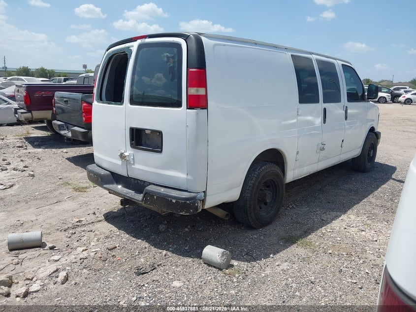2005 CHEVROLET EXPRESS auction photo 4