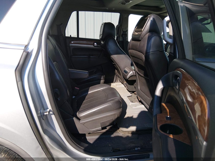 2012 BUICK ENCLAVE auction photo 8