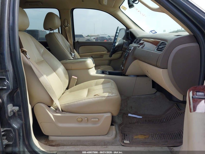 2011 CHEVROLET AVALANCHE 1500 auction photo 5