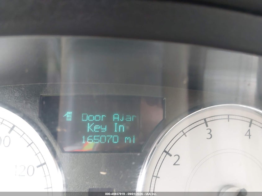 2005 CHRYSLER 300C auction photo 7