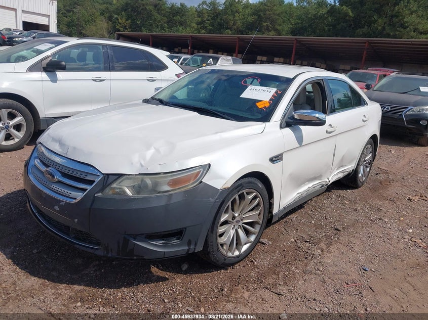 2010 FORD TAURUS auction photo 2