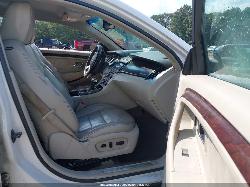 2010 FORD TAURUS auction photo 5