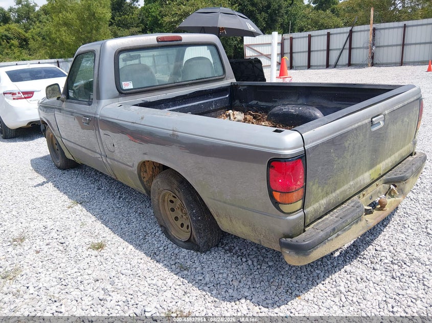 1996 MAZDA B2300 auction photo 3
