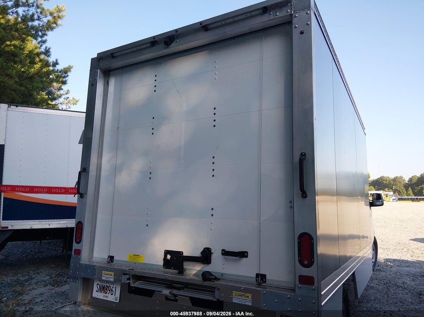 2025 CHEVROLET EXPRESS CUTAWAY auction photo 4