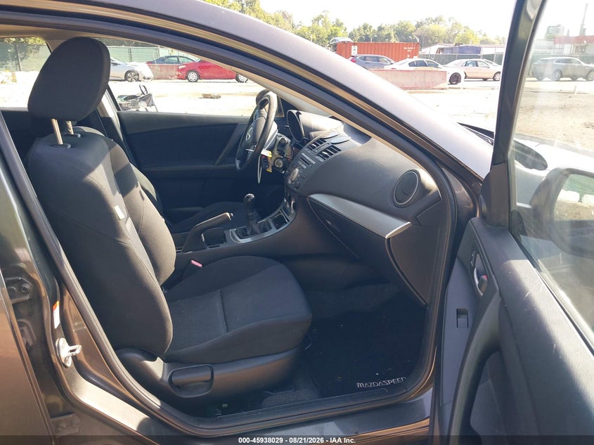 MAZDA MAZDA3 2011 VIN JM1BL1VF0B1359655