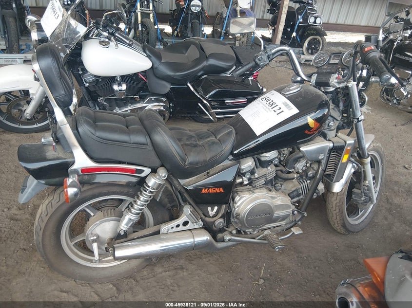 HONDA VF700 1986