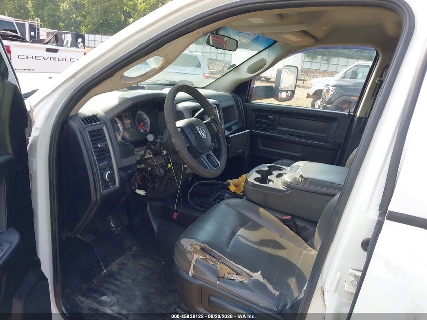 2017 RAM 5500 CHASSIS auction photo 6