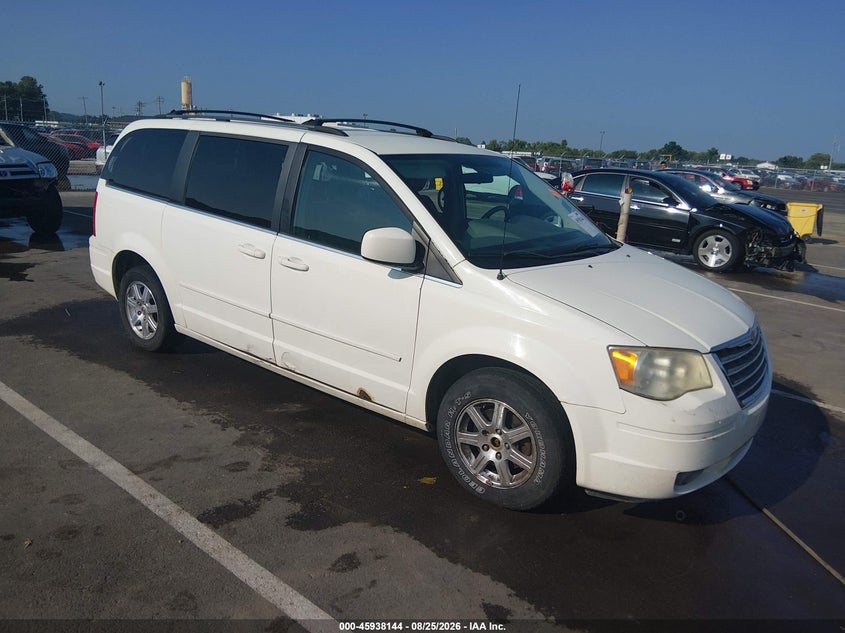 2008 Chrysler Town & Country Touring