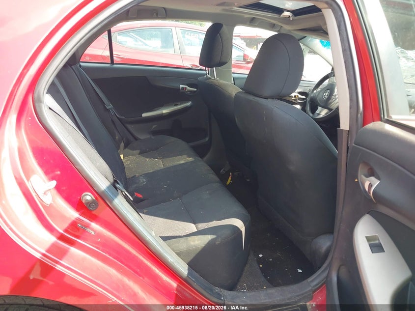 2010 TOYOTA COROLLA auction photo 8