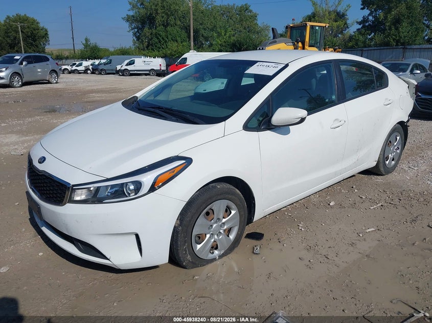 2017 KIA FORTE auction photo 2