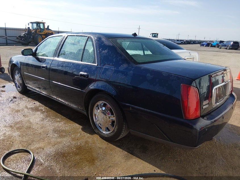 2004 CADILLAC DEVILLE auction photo 3