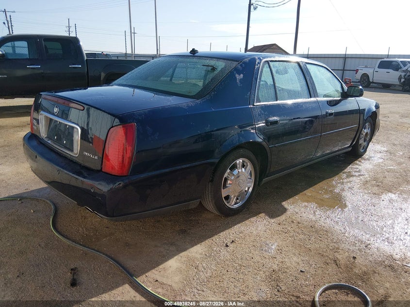 2004 CADILLAC DEVILLE auction photo 4