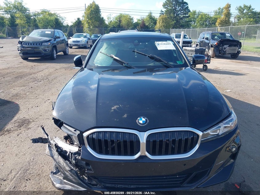 BMW 330I - zdjęcie 12