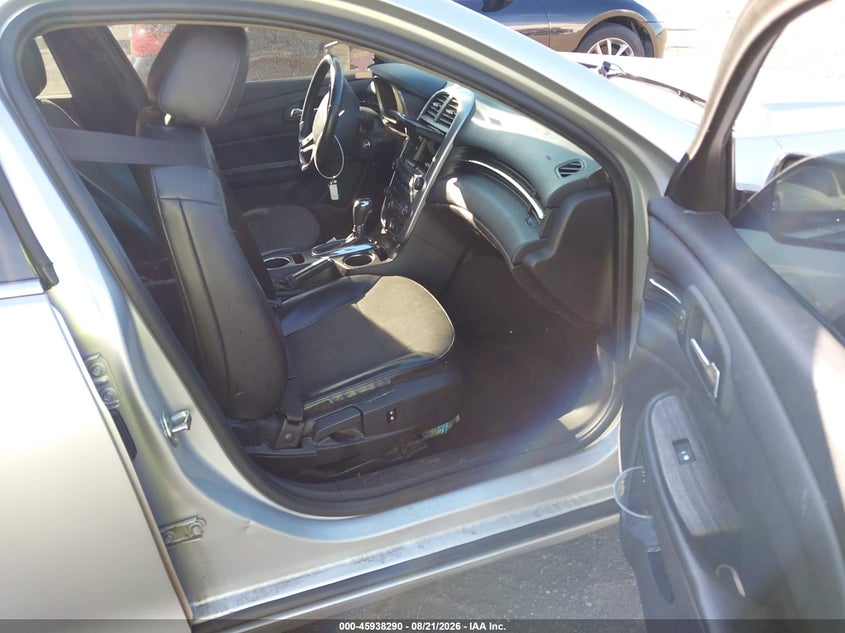 2014 CHEVROLET MALIBU auction photo 5