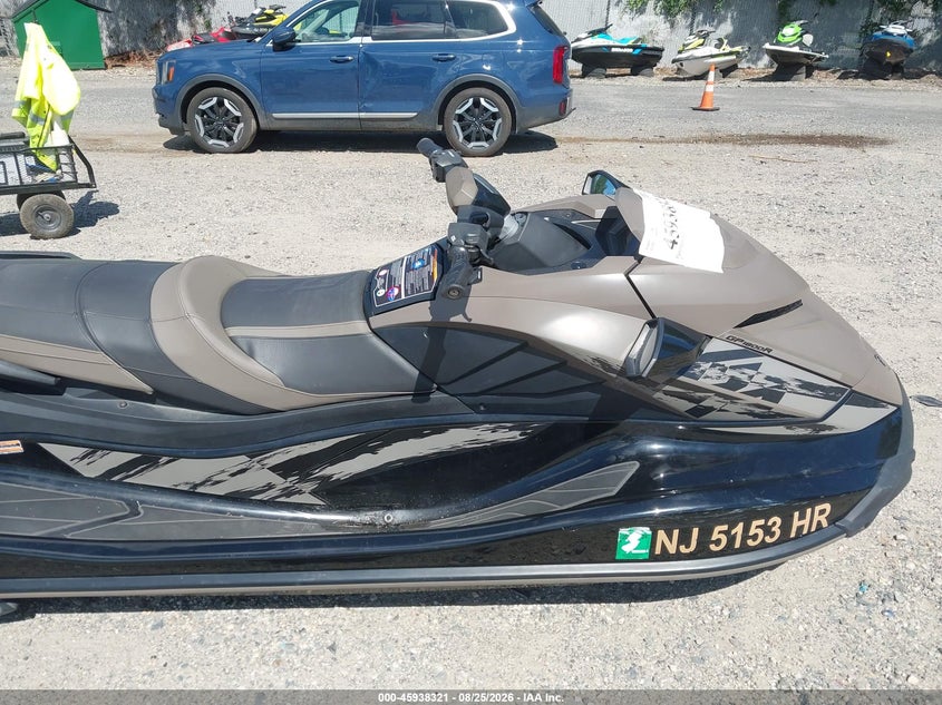 2022 YAMAHA GP1800 auction photo 5