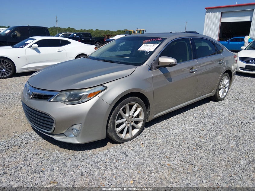 2013 TOYOTA AVALON auction photo 2